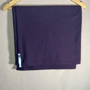Lululemon customizable snap scarf in purple
